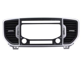 Накладка магнітоли KIA SPORTAGE 4 QL 2015-2018 (в зборі з дефлекторами 97410D9000, 97420D9000) 84740D9110KA1, 84740D9110KA1, A