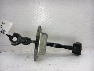 Ограничитель двери задний левый правый NISSAN NAVARA D40 2005-2010 824304X30A, 824304X30A, A