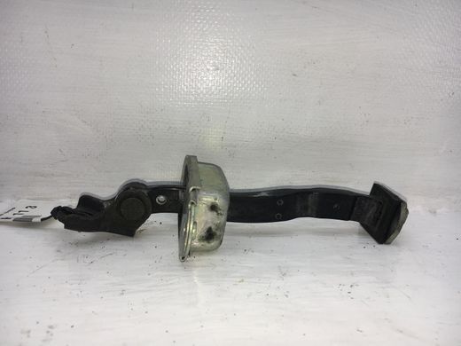 Обмежувач дверей задній лівий правий NISSAN NAVARA D40 2005-2010 824304X30A, 824304X30A, A