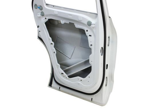 Дверь задняя левые VOLVO XC60 2017- 32399081, 32399081, A