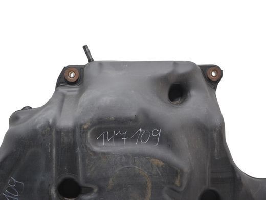 Паливний бак TOYOTA AVENSIS T27 2012-2015 77001-05060, 77001-05060, A
