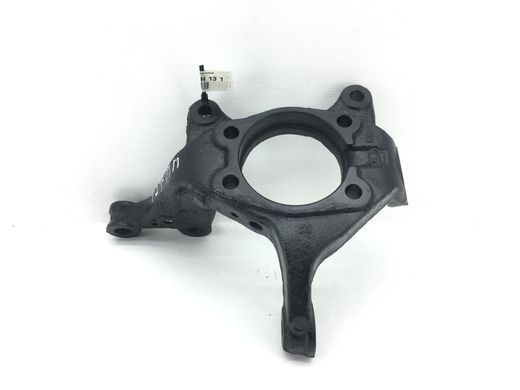 Кулак поворотный передний правый TOYOTA AVENSIS T27 2009-2011 43211-05090, 43211-05090, A