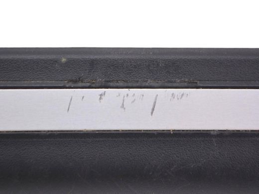 Накладка порога передня права внутрішня AUDI Q5 2008-2012 8R0853374, 8R0853374, A