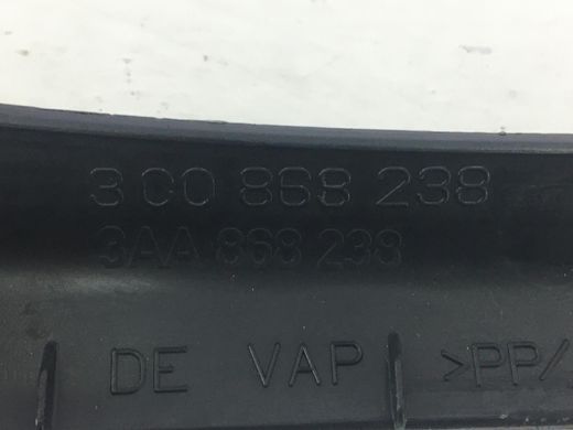 Накладка стійки лобового скла права VOLKSWAGEN PASSAT B7 2010-2014 3AA868238, 3AA868238, A
