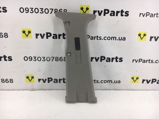 Накладка середньої стійки верхня ліва INFINITI QX56 2004-2010 769147S000, 769147S000, A