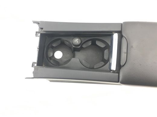 Подлокотник VOLVO XC60 2008-2013 (в зборі) 39804807, 39804807, B