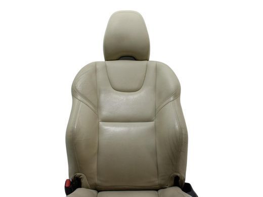 Сиденье переднее левое VOLVO V60 Y20 2013-2018 (31418253) 31379413, 31379413, B