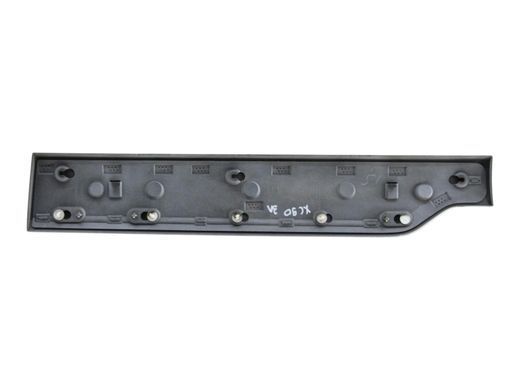 Накладка дверей передня права VOLVO XC90 2015-2019 (31448414) 31448426, 31448426, A