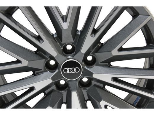 Диск R19 5* AUDI Q3 F3 2018-2025 (7Jх17H2 PCD5x112 ET43 d57,1) 83A601025L, 83A601025L, A