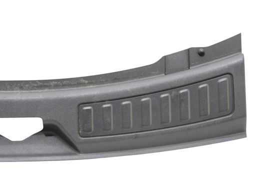 Накладка замка багажника LAND ROVER DISCOVERY SPORT L550 2019- (FK72113A10AC8PVJ) LR060584, LR060584, B