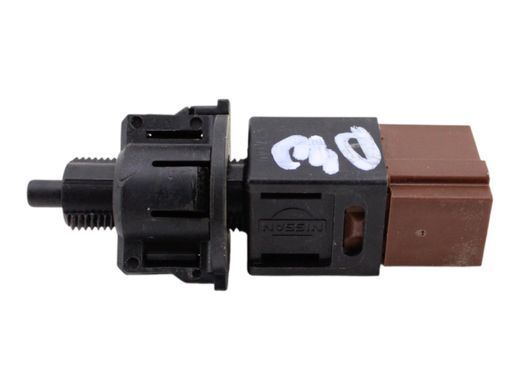 Датчик педалі гальма NISSAN NAVARA D40 2005-2010 25300AT300, 25300AT300, A