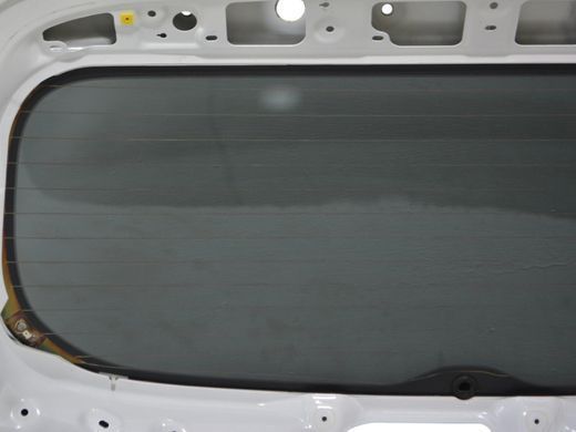 Стекло крышки багажника KIA SPORTAGE 4 QL 2015-2018 (з підігрівом) 87110D9010, 87110D9010, A