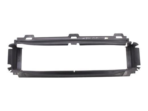 Дефлектор радиатора нижний передний VOLVO XC90 2015-2019 31383717, 31383717, A