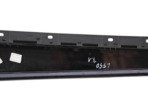 Накладка стійки дверей верхня задня ліва зовнішня LAND ROVER DISCOVERY SPORT L550 2014-2019 LR058490, LR058490, B
