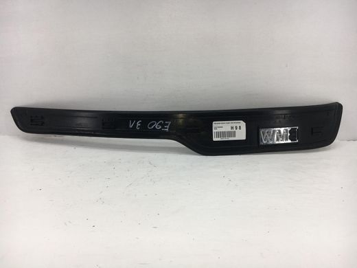Накладка порога задняя левая внутренняя BMW 320 E90 2005-2008 51477060285, 51477060285, B