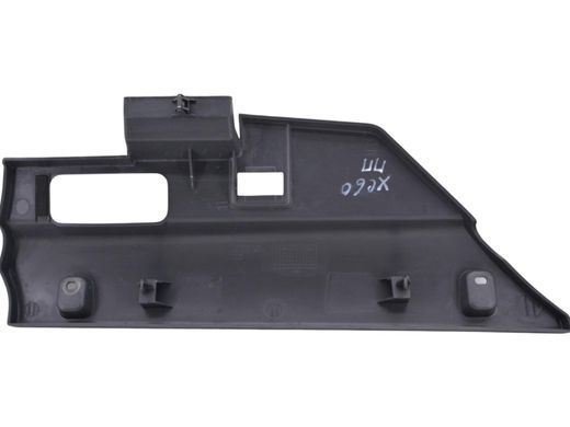 Накладка торпедо нижняя правая VOLVO XC60 2013-2017 8630198, 8630198, B