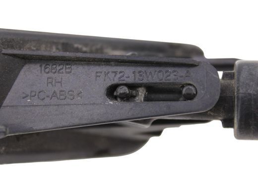 Форсунка омывателя фар правая LAND ROVER DISCOVERY SPORT L550 2014-2019 (FK7213W023A) FK7213L014AA, FK7213L014AA, B