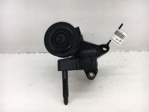 Кронштейн опори двигуна правий TOYOTA AVENSIS T27 2009-2011 12315-26020, 12315-26020, A