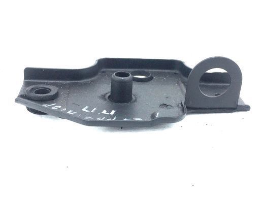 Кронштейн радиатора верхний правый TOYOTA AVENSIS T27 2012-2015 16505-0R060, 16505-0R060, A
