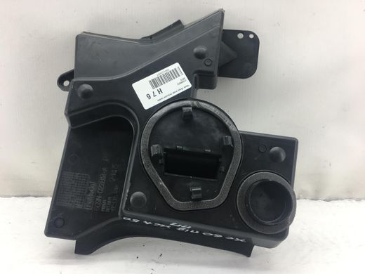 Чаша збору води передня права VOLVO XC60 2013-2017 31299972, 31299972, A