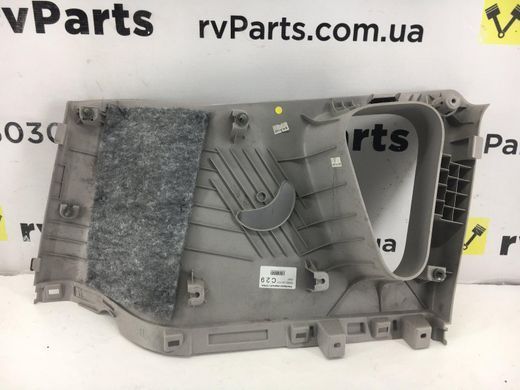 Накладка задньої стійки верхня права KIA SOUL 2008-2013 85860-2K100QW, 85860-2K100QW, A