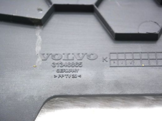 Накладка центральной консоли левая VOLVO XC60 2013-2017 (39819353) 31348865, 31348865, B