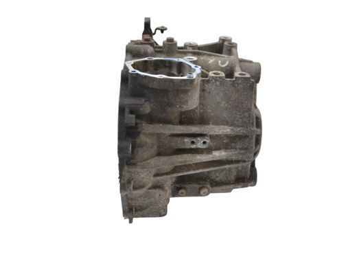 Корпус КПП задний HYUNDAI SANTA FE CM 2006-2009 43111-38011, 43111-38011, A