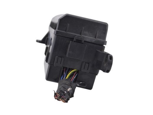 Блок запобіжників MITSUBISHI L200 KAOT 2006-2011 (в зборі) MN141330, MN141330, A