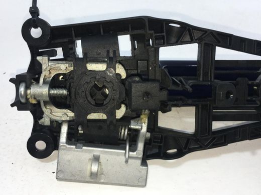 Ручка дверей зовнішня задня права CHEVROLET TRAX U200 2013-2016 (в зборі) 13505889, 13505889, A