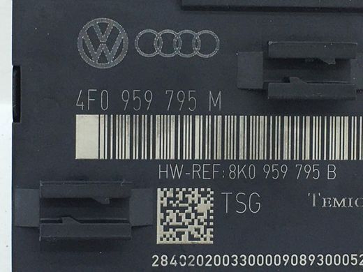 Блок управління дверей задній лівий правий AUDI Q5 2008-2012 (8K0959795C, 4F0959795M) 8K0959795B, 8K0959795B, A
