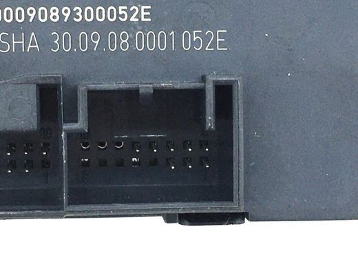 Блок управління дверей задній лівий правий AUDI Q5 2008-2012 (8K0959795C, 4F0959795M) 8K0959795B, 8K0959795B, A