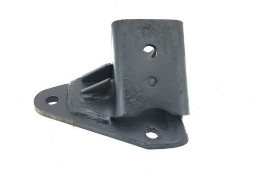 Кронштейн опоры двигателя передний правый MITSUBISHI L200 KAOT 2006-2011 1091A080, 1091A080, A