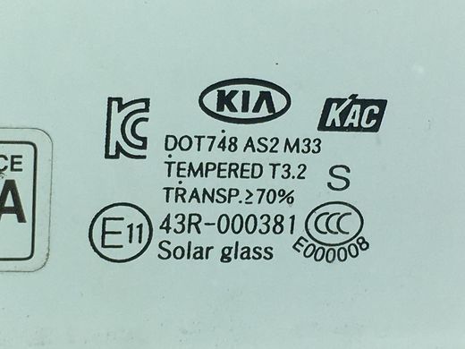 Стекло двери переднее левое KIA SOUL 2015-2019 (царапина) 82410-B2000, 82410-B2000, B