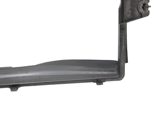 Дефлектор радиатора верхний передний VOLVO XC90 2015-2019 31353798, 31353798, A