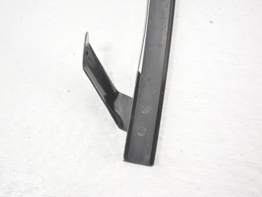 Направляющая стекла двери задняя правая NISSAN PATHFINDER R51 2005-2014 82214EA500, 82214EA500, A
