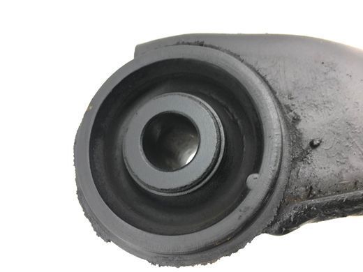 Важіль передньої підвіски верхній лівий MITSUBISHI L200 KAOT 2006-2011 4010A013, 4010A013, A