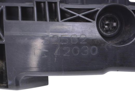 Кронштейн бампера задний правый TOYOTA RAV4 CA30W 2005-2010 52562-42030, 52562-42030, B