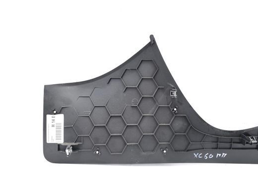 Накладка центральної консолі права VOLVO XC60 2013-2017 (39819357) 31348866, 31348866, A