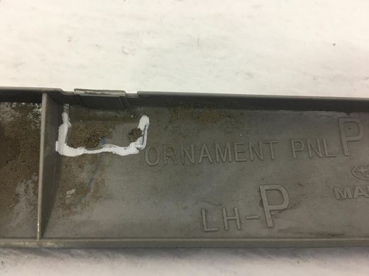Накладка торпедо права SUBARU FORESTER S13 2014-2018 (66077FJ010) S18007490, S18007490, B