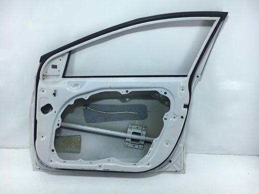 Двері передні праві HYUNDAI I40 2011-2015 76004-3Z000, 76004-3Z000, B