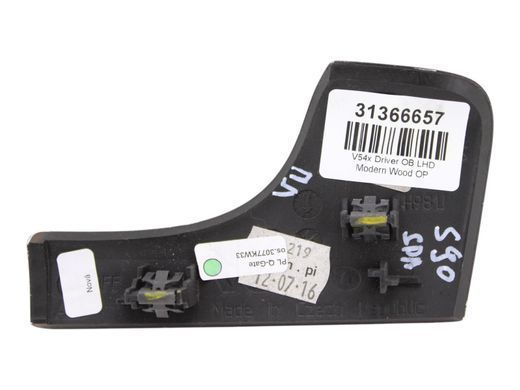 Накладка торпедо левая VOLVO S90 SPA 2016-2020 31366657, 31366657, B
