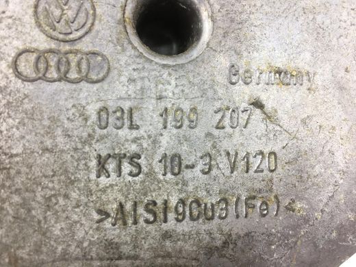 Кронштейн опоры двигателя передний правый SKODA SUPERB 3T 2008&ndash;2013 03L199207, 03L199207, A