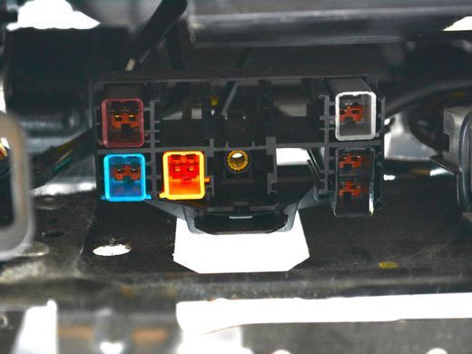 Сиденье переднее правое LAND ROVER RANGE ROVER SPORT L320 2005-2009 (електричне, без Airbag, з підголівником, підлокітником) HFP500200, HFP500200, B