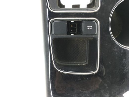Накладка центральної консолі верхня KIA SORENTO XM 2009-2014 84651-1U005, 84651-1U005, B