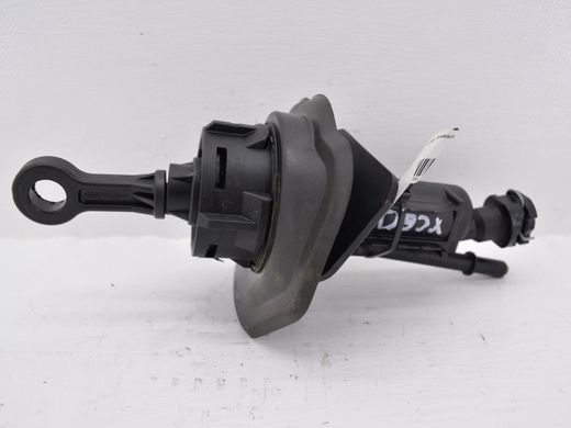 Головний циліндр зчеплення VOLVO XC60 2008-2013 31325385, 31325385, A