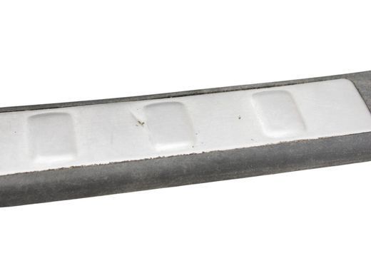 Накладка порога передня ліва внутрішня NISSAN NAVARA D40 2005-2010 769B54X00A, 769B54X00A, B