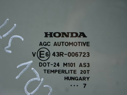 Стекло двери заднее правое HONDA CR-V 2006-2010 73400SWWE10, 73400SWWE10, B