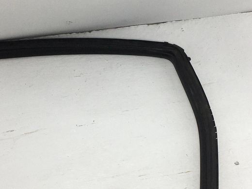 Ущільнювач бічного скла задній лівий NISSAN QASHQAI J10 2010-2013 82331JD00A, 82331JD00A, A
