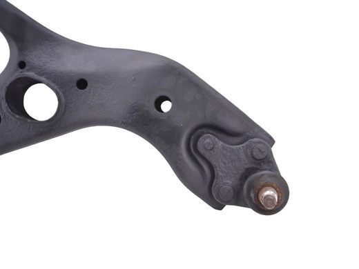 Важіль передньої підвіски передній правий TOYOTA RAV4 CA30W 2005-2010 (шарова опора та сайлентблоки під заміну) 48068-42050, 48068-42050, B