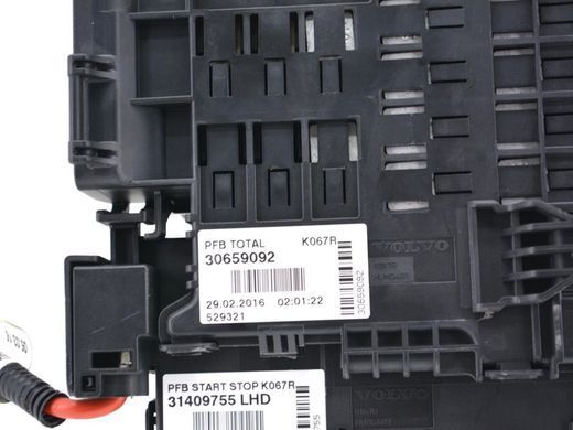 Блок запобіжників VOLVO S60 Y20 2013-2018 31409755, 31409755, A
